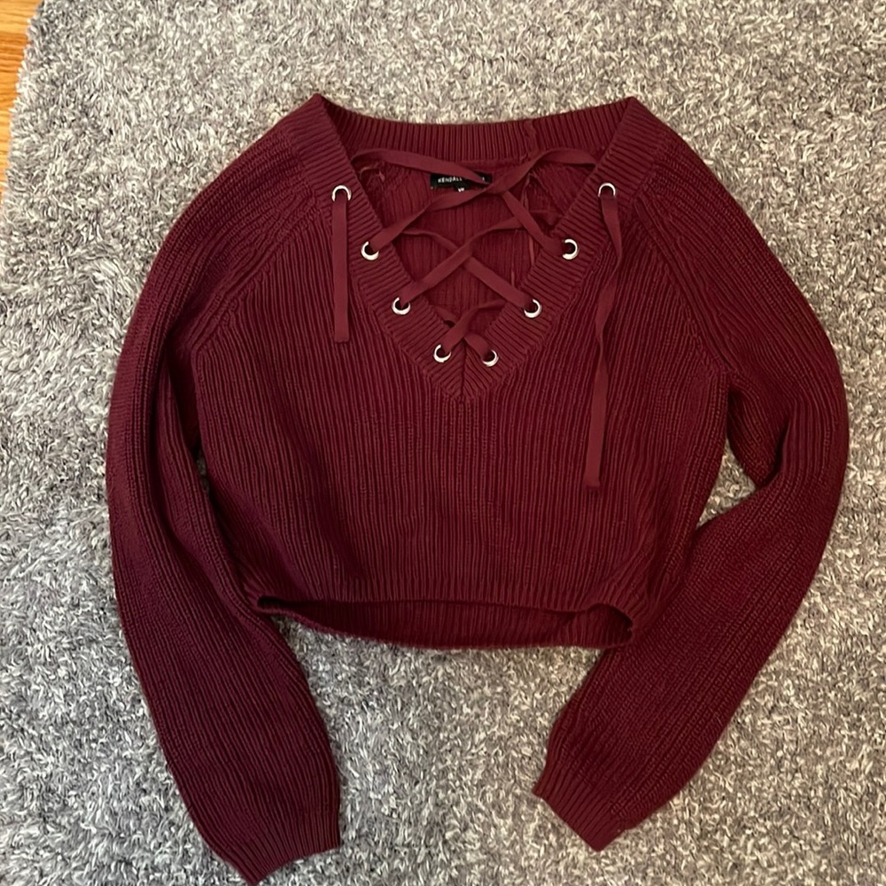 Kendall and Kylie Pacsun sweater